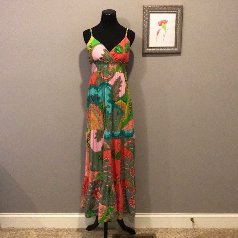Young Threads beautiful embroidered maxi dress L